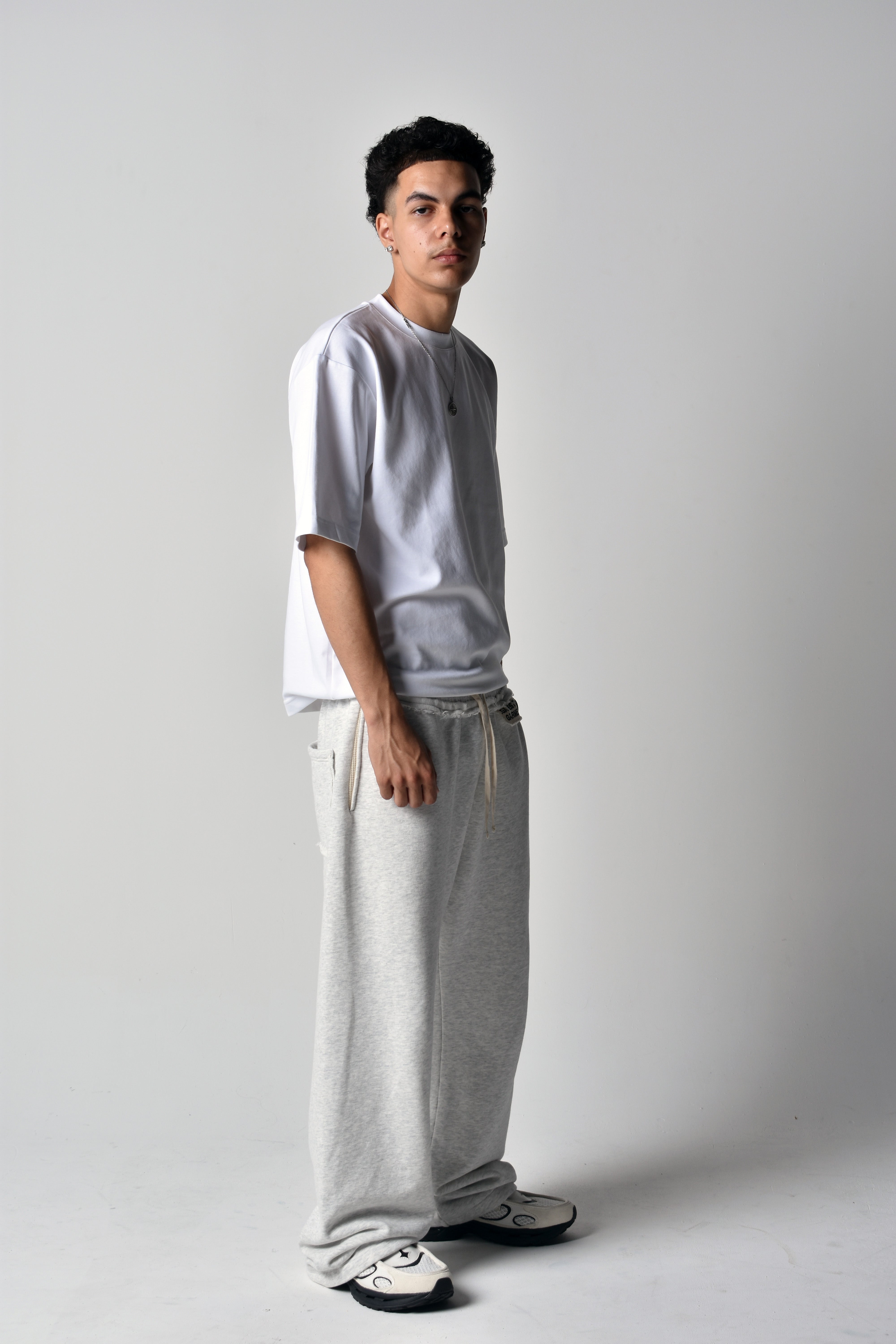 GAZESTUDIO STRUCTURED SWEATPANTS00
